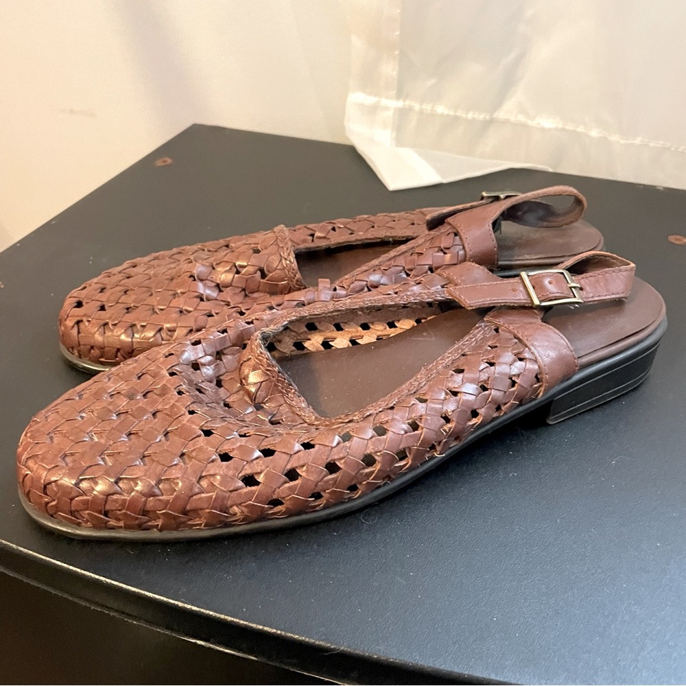 Kim Rodger’s Lindsey Woven Leather Slingback Flats